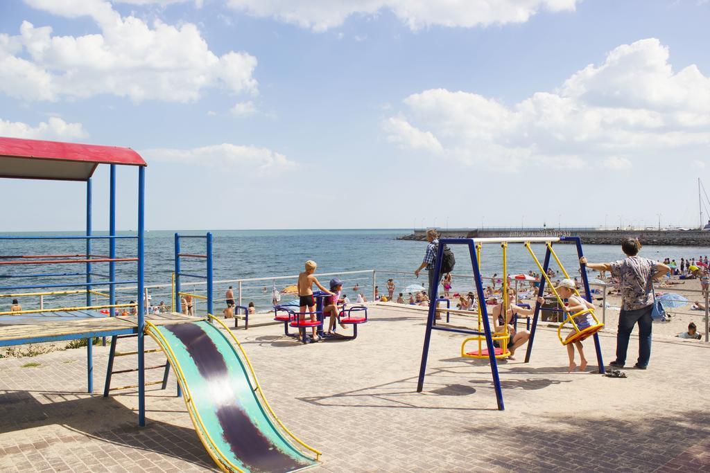 Mini Hotel Chernomorka Mizikevycha Εξωτερικό φωτογραφία